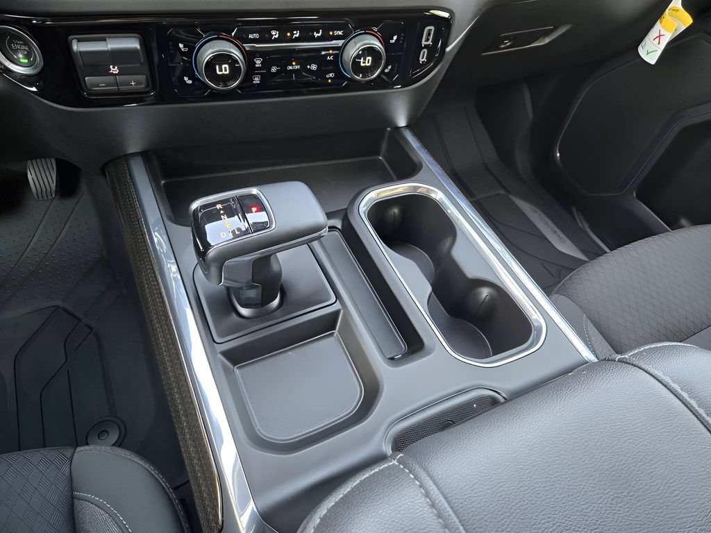 2024 Chevrolet Silverado 1500 LT - Photo 17