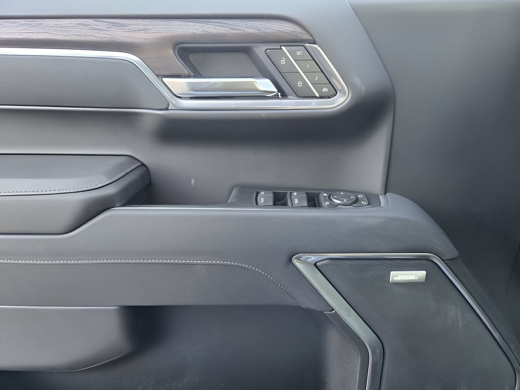 2026 GMC Sierra 1500 SLT - Photo 15