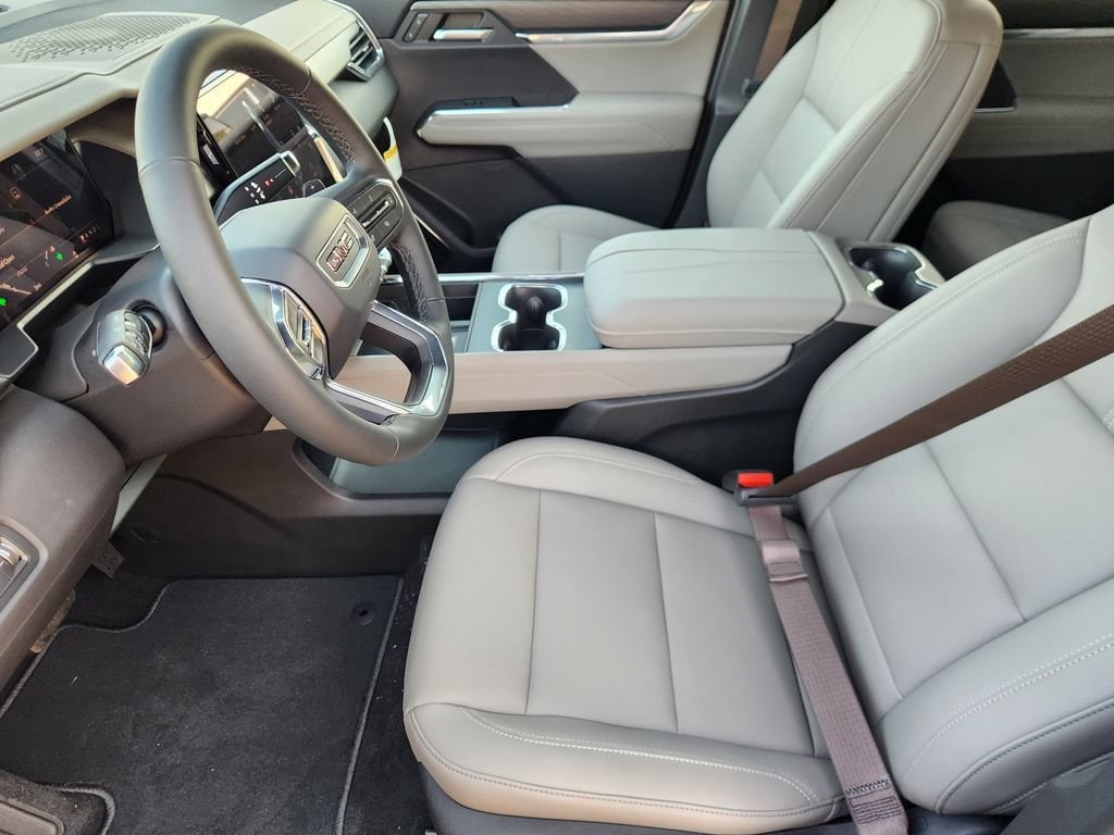 2026 GMC Acadia Elevation - Photo 8