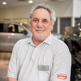 Staff member RONNIE COHEN from 2a8cec660f8d