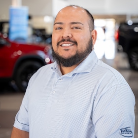 Staff member ANDY GARCIA from 2a8cec660f8d