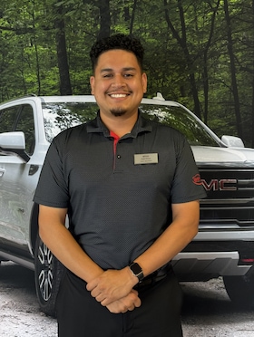 Staff member Angel Amaya from 2a8cec660f8d