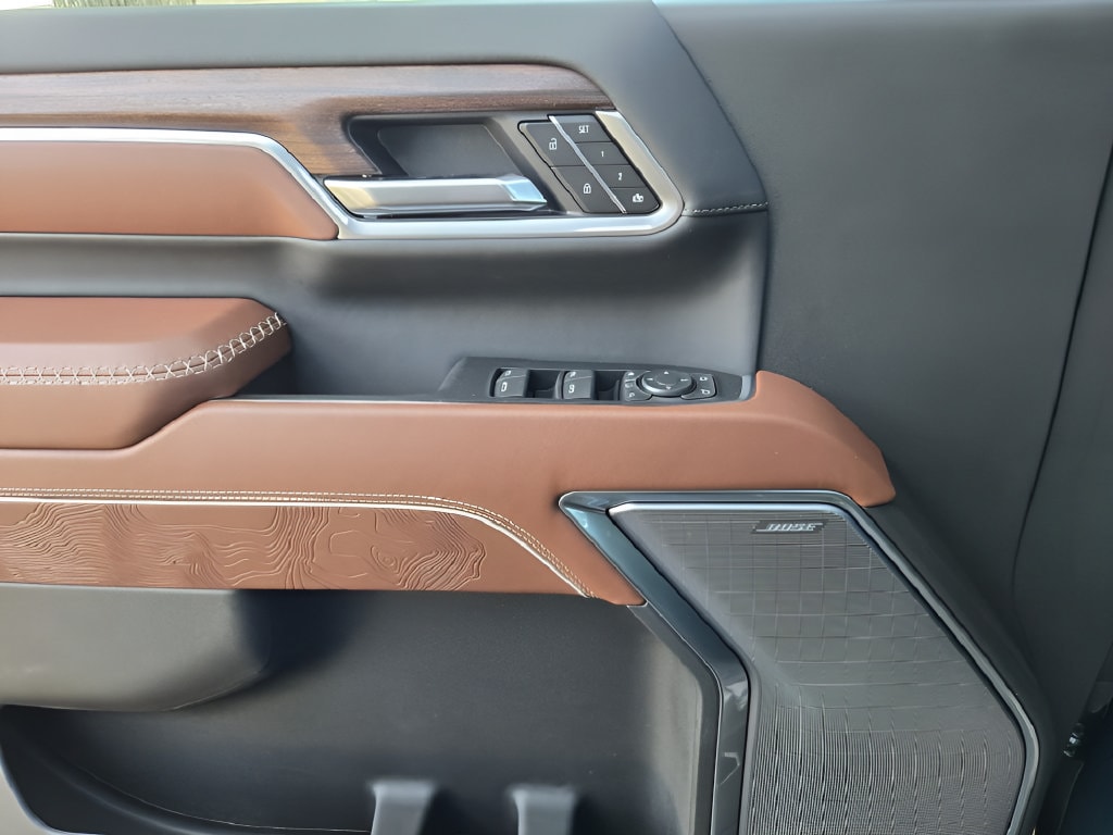 2026 GMC Sierra 2500HD Denali Ultimate - Photo 15