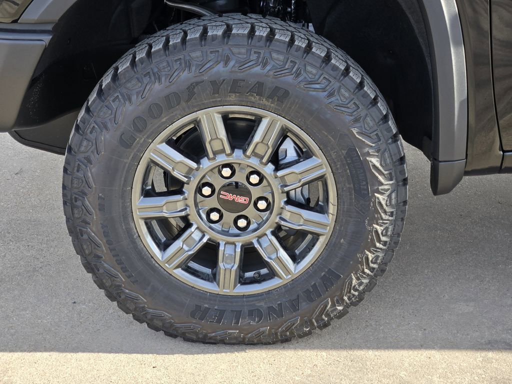 2026 GMC Sierra 1500 AT4X - Photo 7