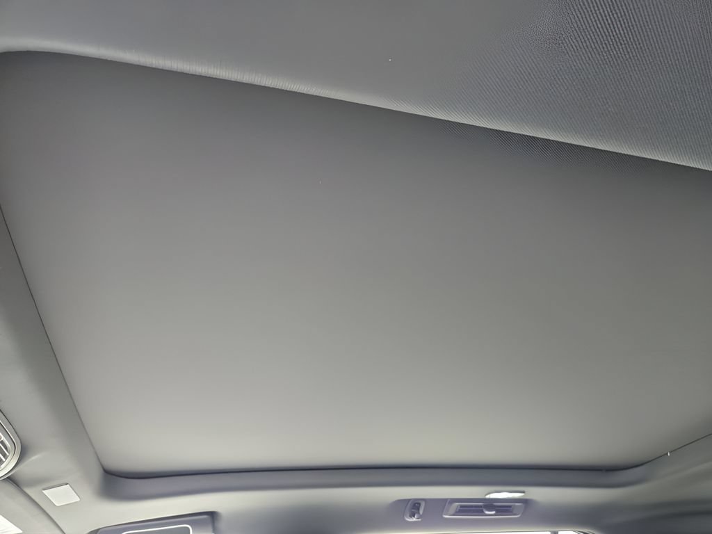 2026 GMC Yukon Denali - Photo 18