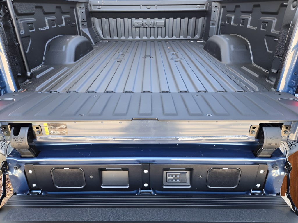 2026 GMC Sierra 2500HD Denali Ultimate - Photo 23