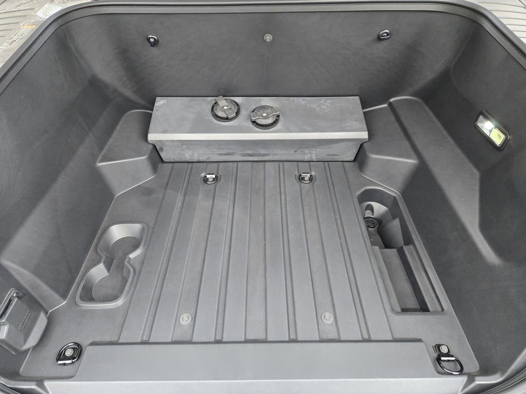 2026 GMC Sierra EV Elevation - Photo 20