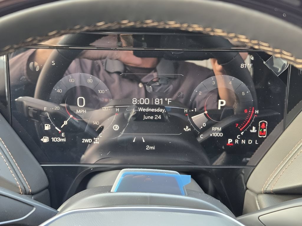 2026 GMC Yukon AT4 - Photo 10