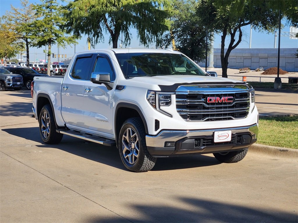 Used 2022 GMC Sierra 1500 SLT Truck