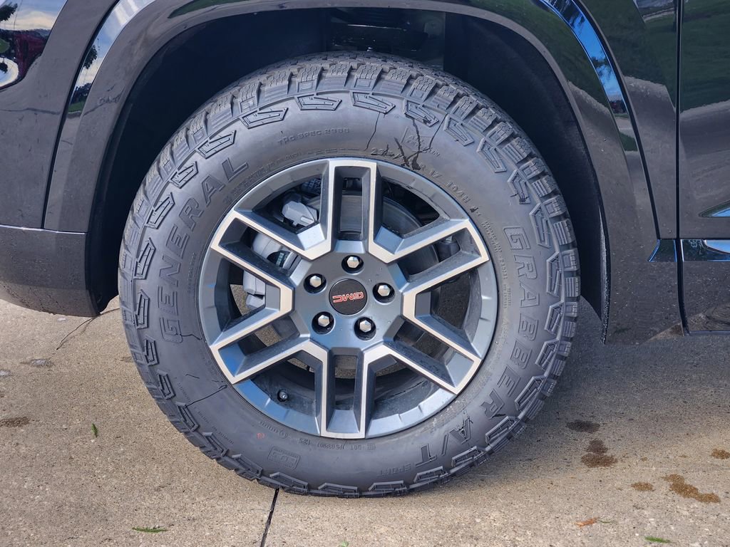 2026 GMC Terrain AT4 - Photo 7