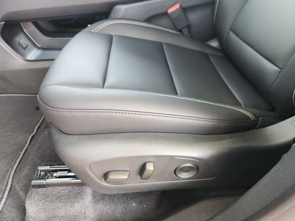 2026 GMC Acadia Elevation - Photo 16