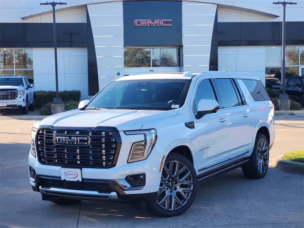 2026 GMC Yukon XL Denali Ultimate's photo