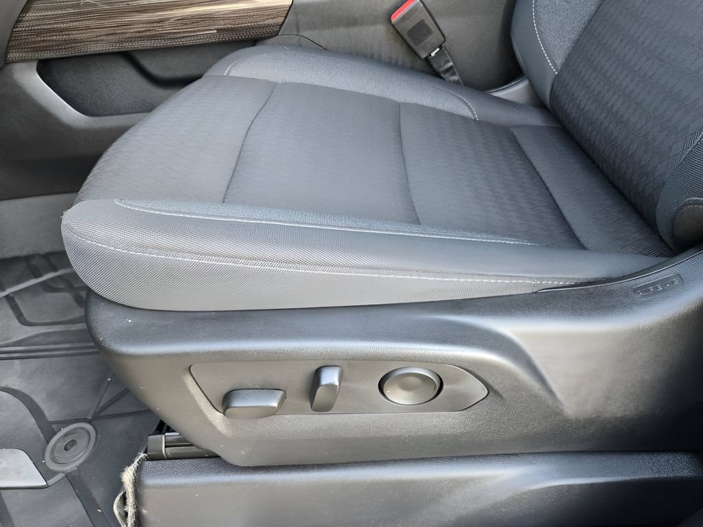 2024 Chevrolet Silverado 1500 LT - Photo 20