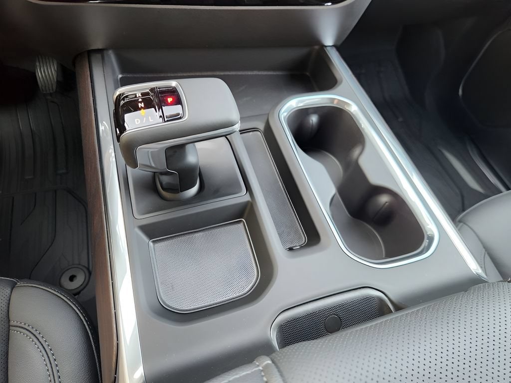 2026 GMC Sierra 1500 SLT - Photo 15