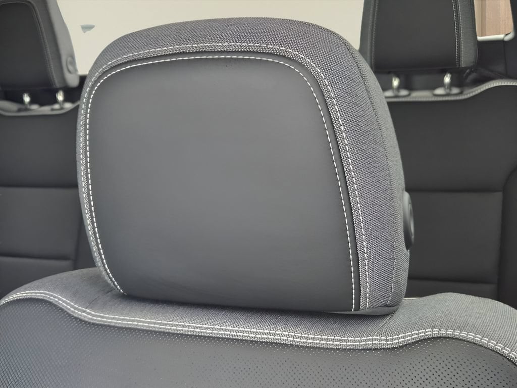 2026 GMC Sierra EV Elevation - Photo 17