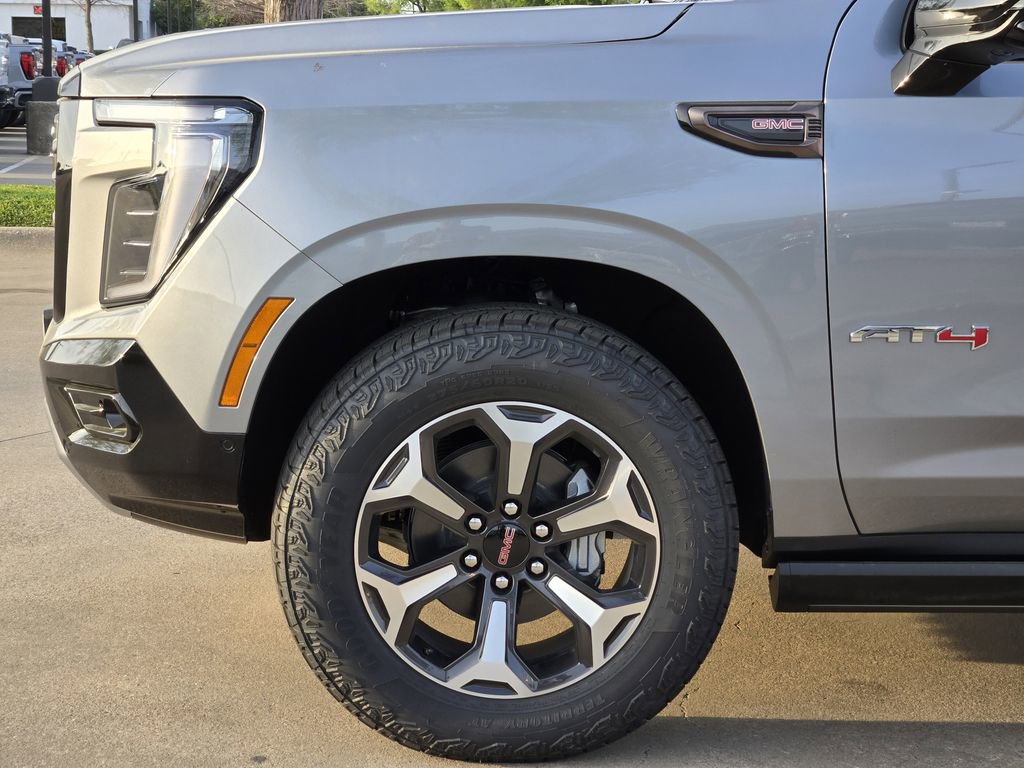 2026 GMC Yukon XL AT4 Ultimate - Photo 6