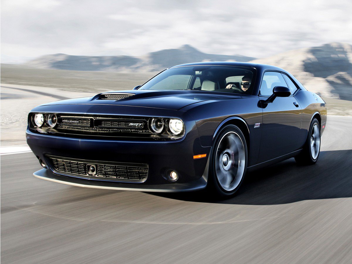 2015 Dodge Challenger's photo