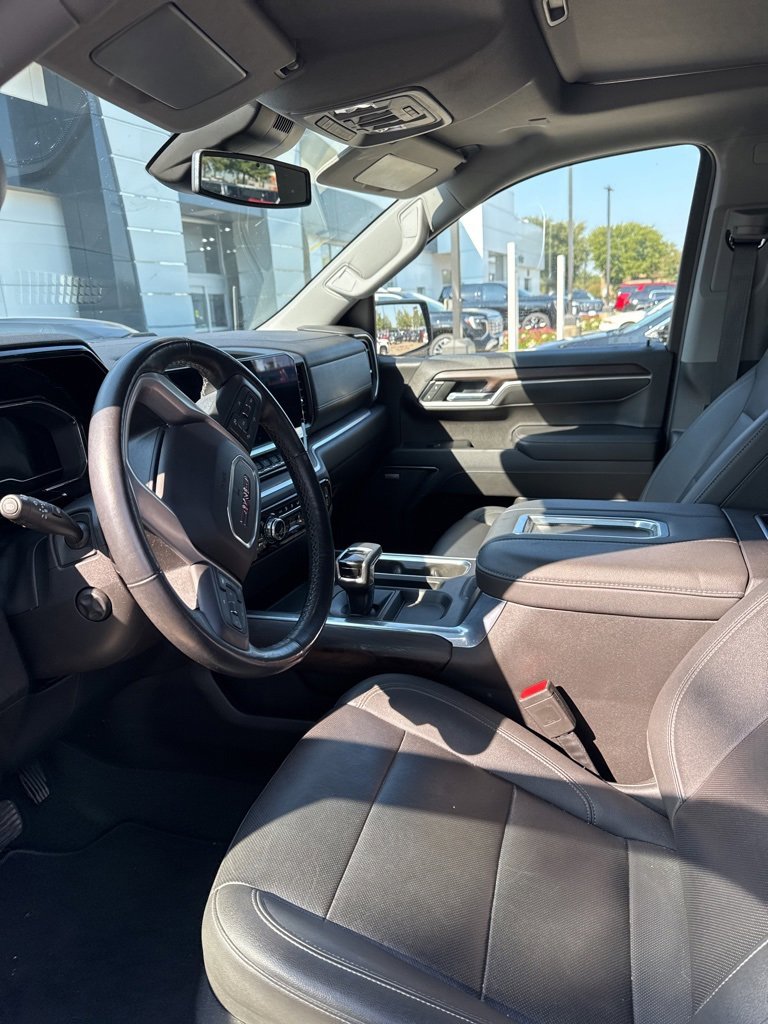 2022 Gmc Sierra 1500 SLT photo 3