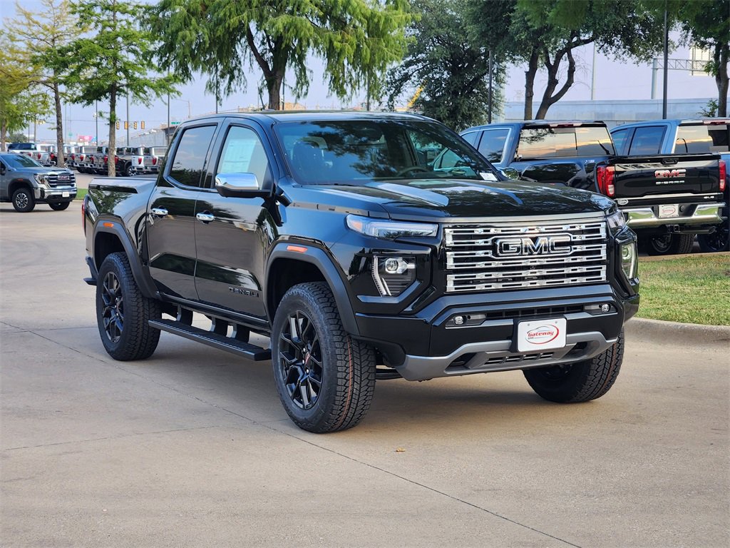 2026 Gmc Canyon Denali photo 2