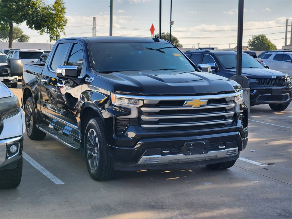 2023 Chevrolet Silverado 1500 High Country photo 2