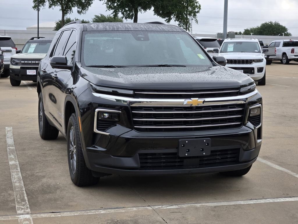 Used 2026 Chevrolet Traverse LT SUV