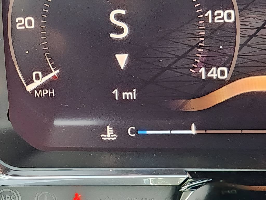2026 GMC Sierra 1500 SLT - Photo 11