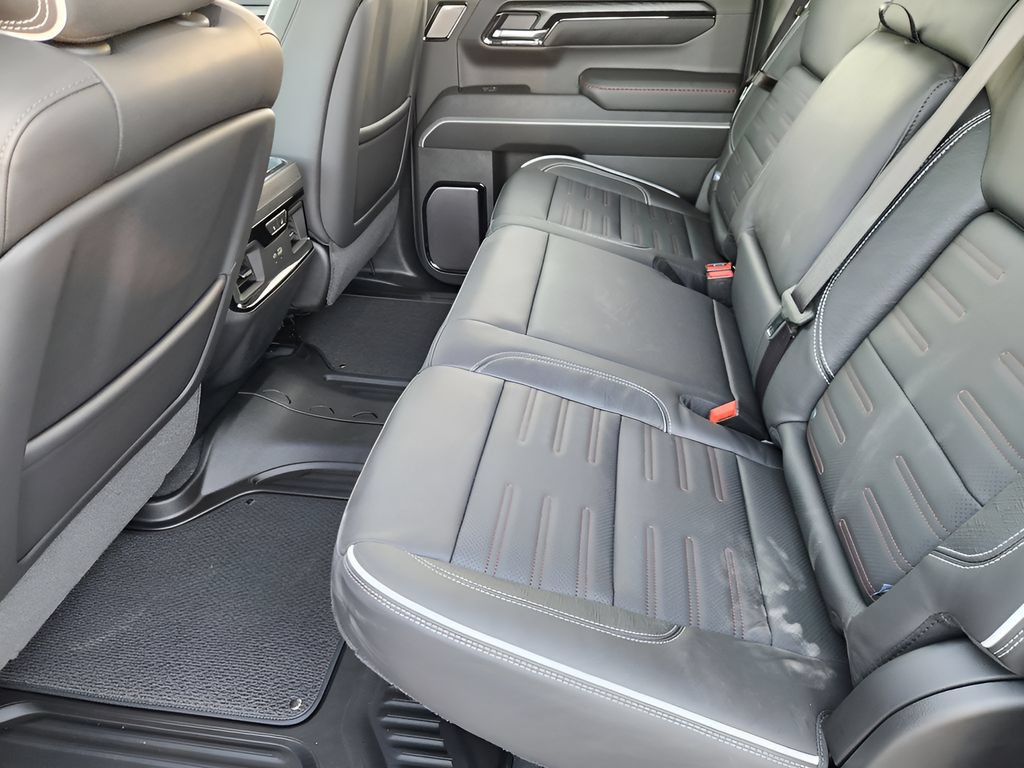 2026 GMC Sierra 1500 AT4X - Photo 18
