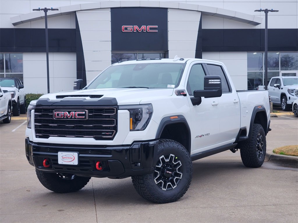 2026 GMC Sierra SLT's photo
