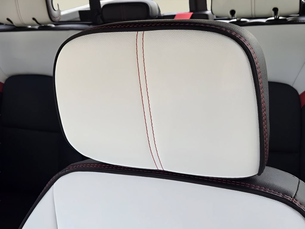 2026 GMC Canyon AT4X - Photo 17