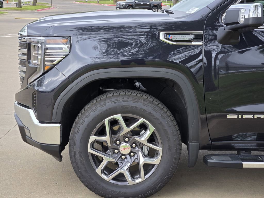 2026 GMC Sierra 1500 SLT - Photo 6