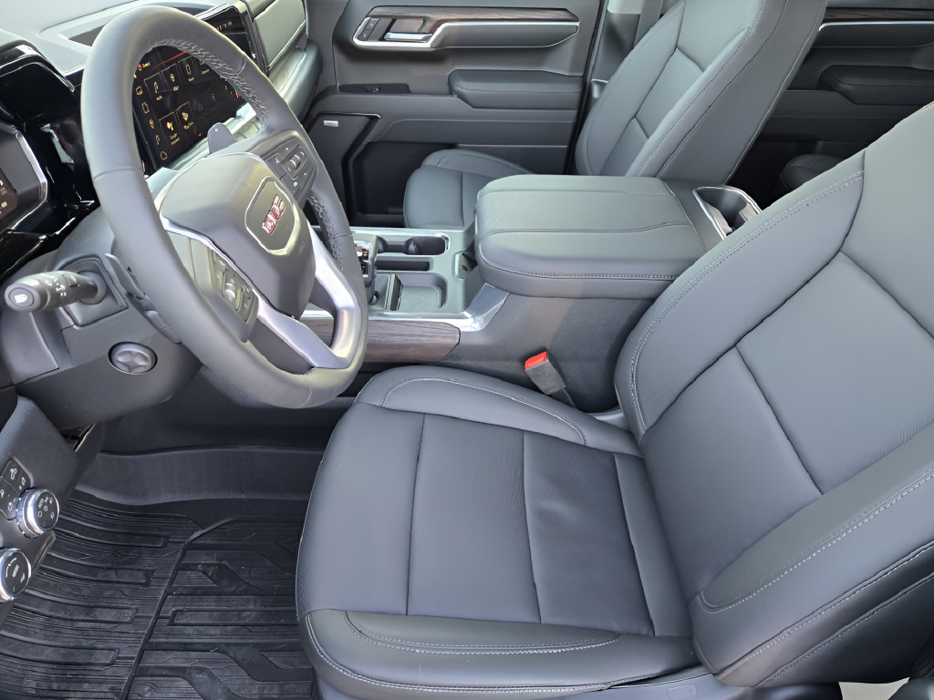 2026 GMC Sierra 1500 SLT - Photo 10