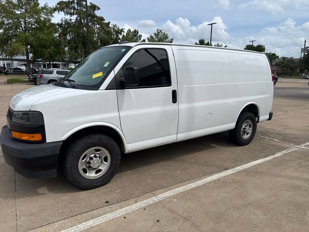 2019 Chevrolet Express 2500 Work Van HD's photo