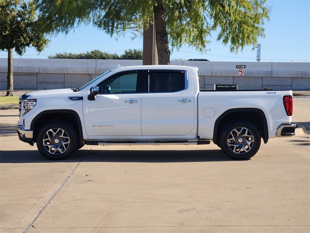Used 2022 GMC Sierra 1500 SLT Truck
