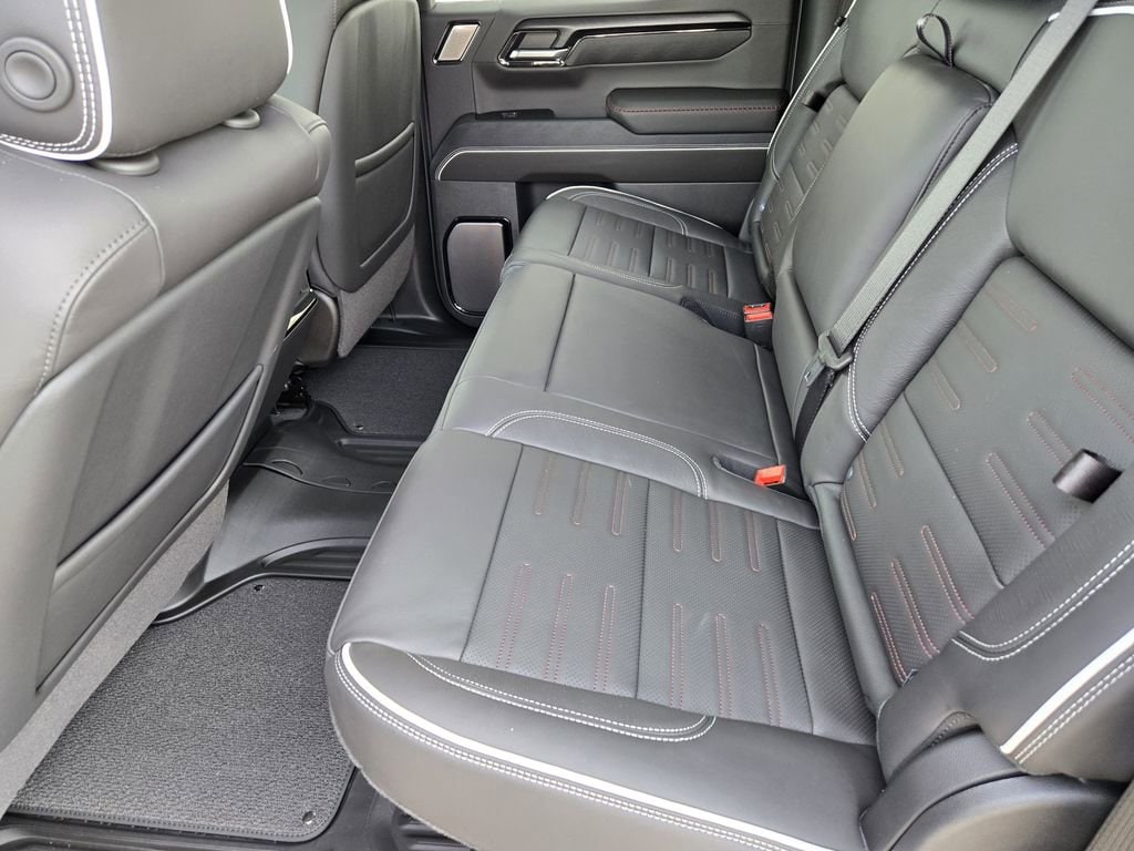 2026 GMC Sierra 1500 AT4X - Photo 20