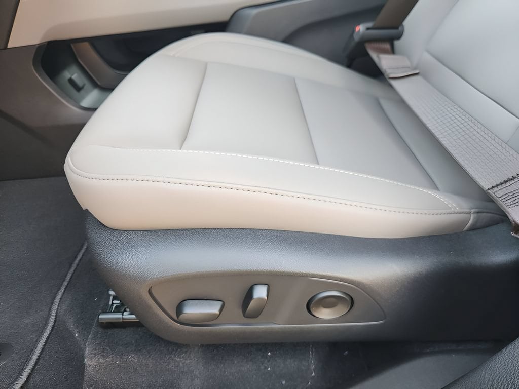 2026 GMC Acadia Elevation - Photo 16