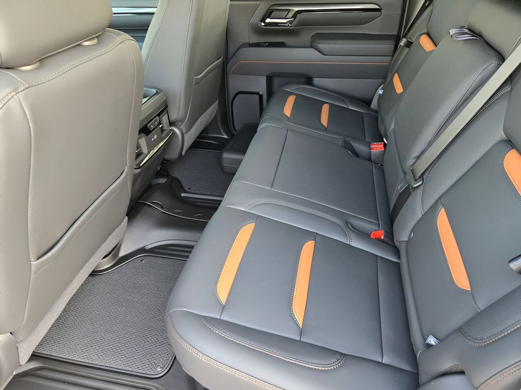 2026 GMC Sierra 2500HD AT4 - Photo 20