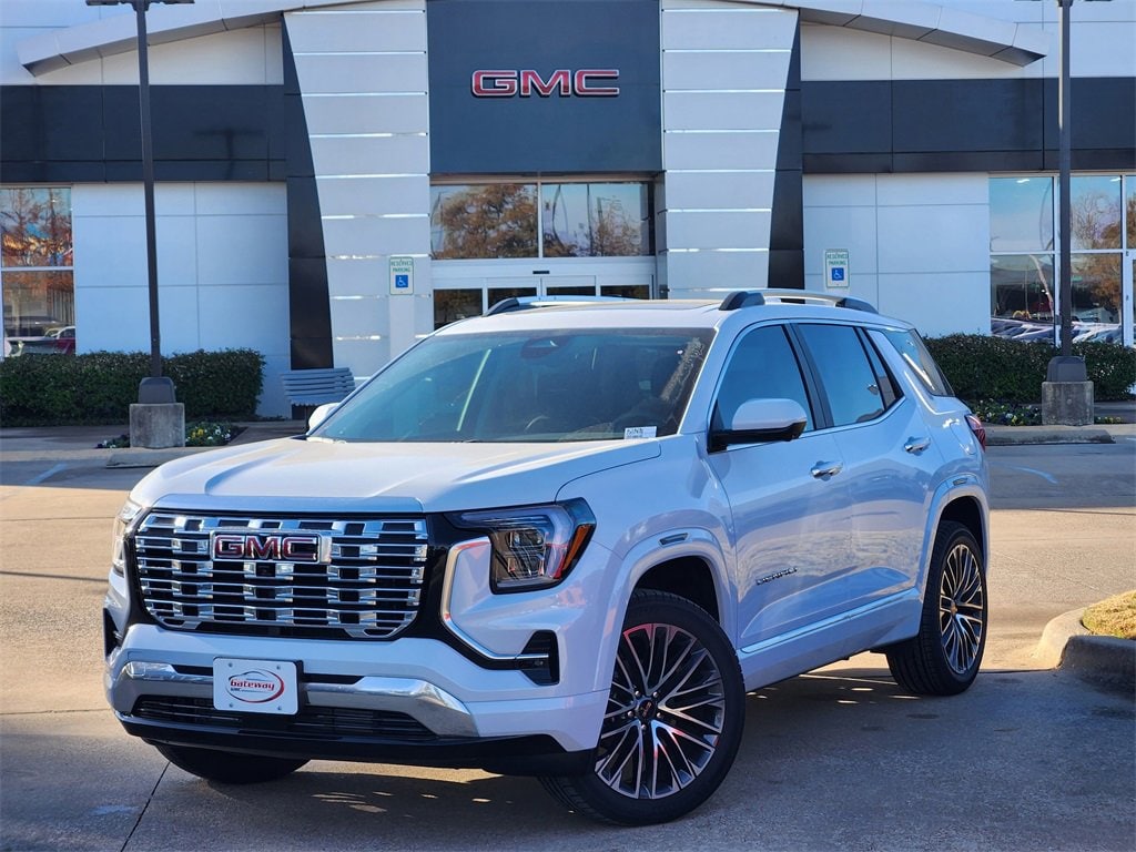 2026 GMC Terrain Denali's photo