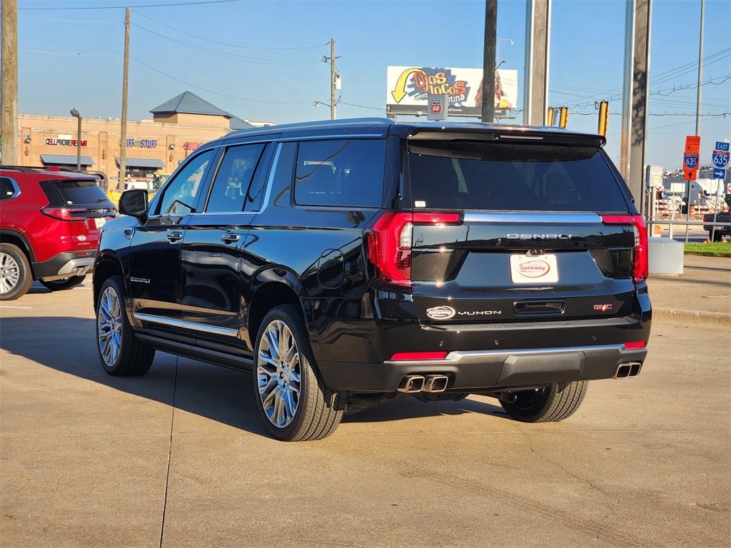 2026 Gmc Yukon XL Denali photo 2