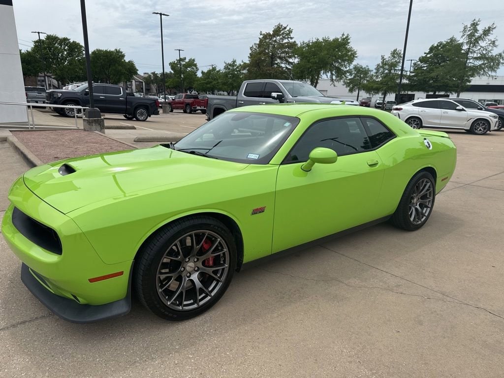 2015 Dodge Challenger SRT 392's photo