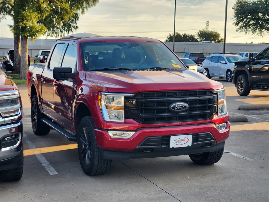 2021 Ford F-150 XLT photo 3