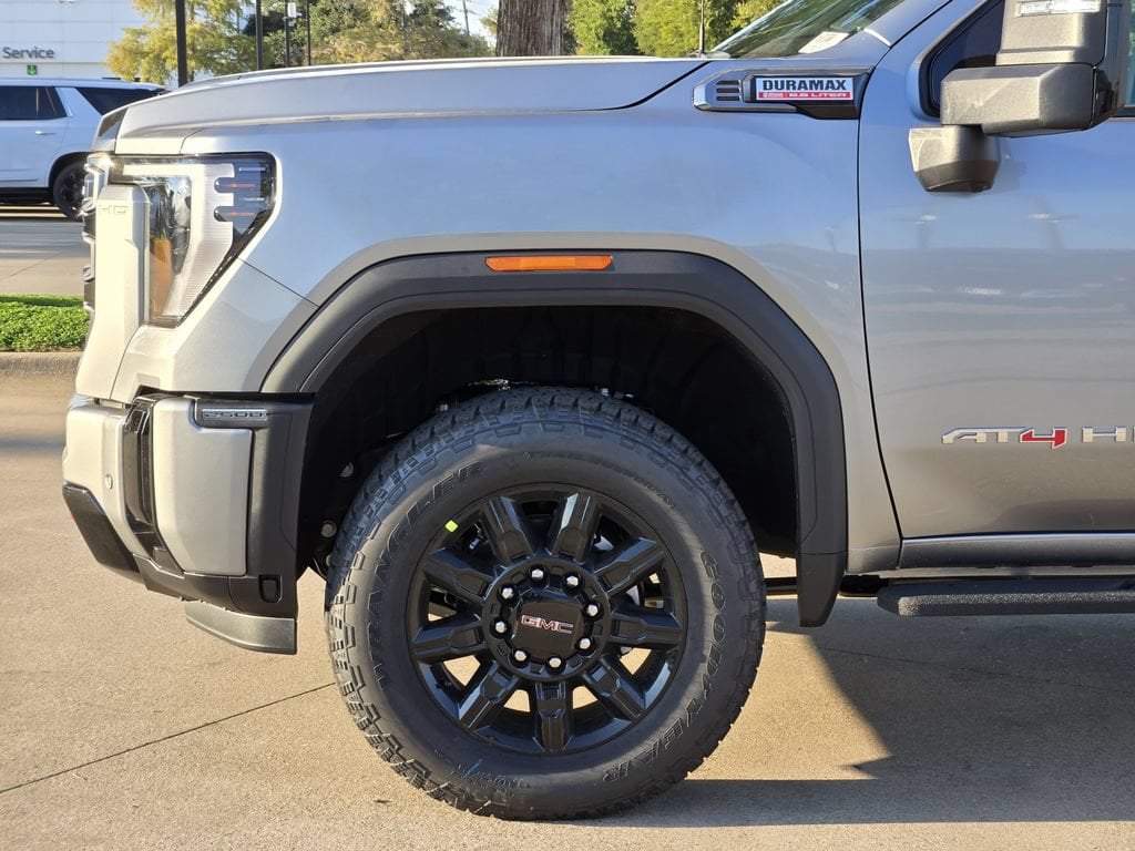 2026 GMC Sierra 2500HD AT4 - Photo 8