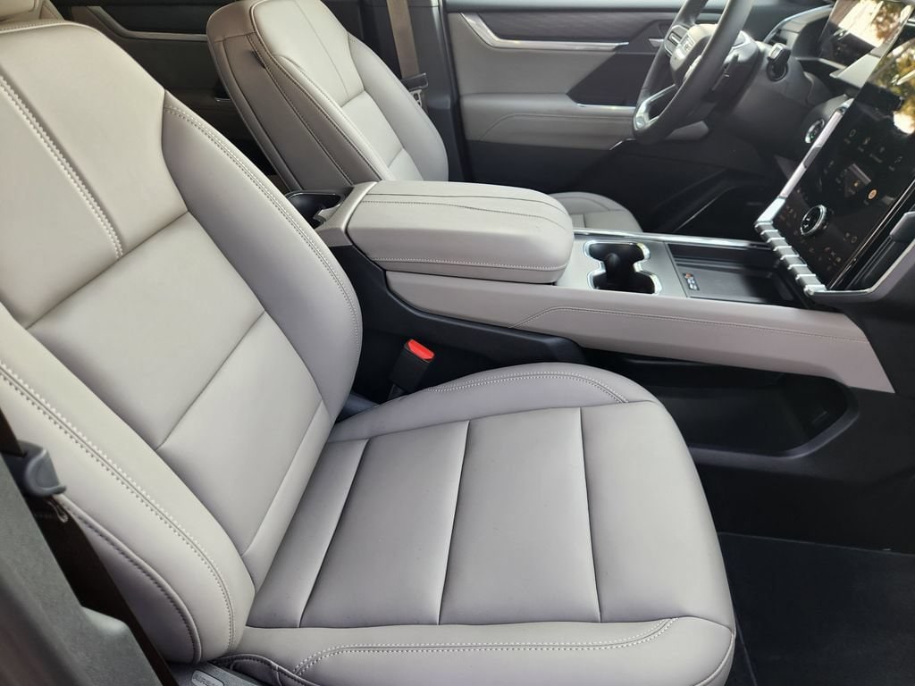 2026 GMC Acadia Elevation - Photo 9