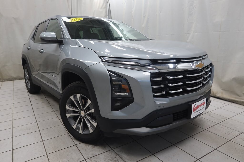 Used 2025 Chevrolet Equinox LT SUV