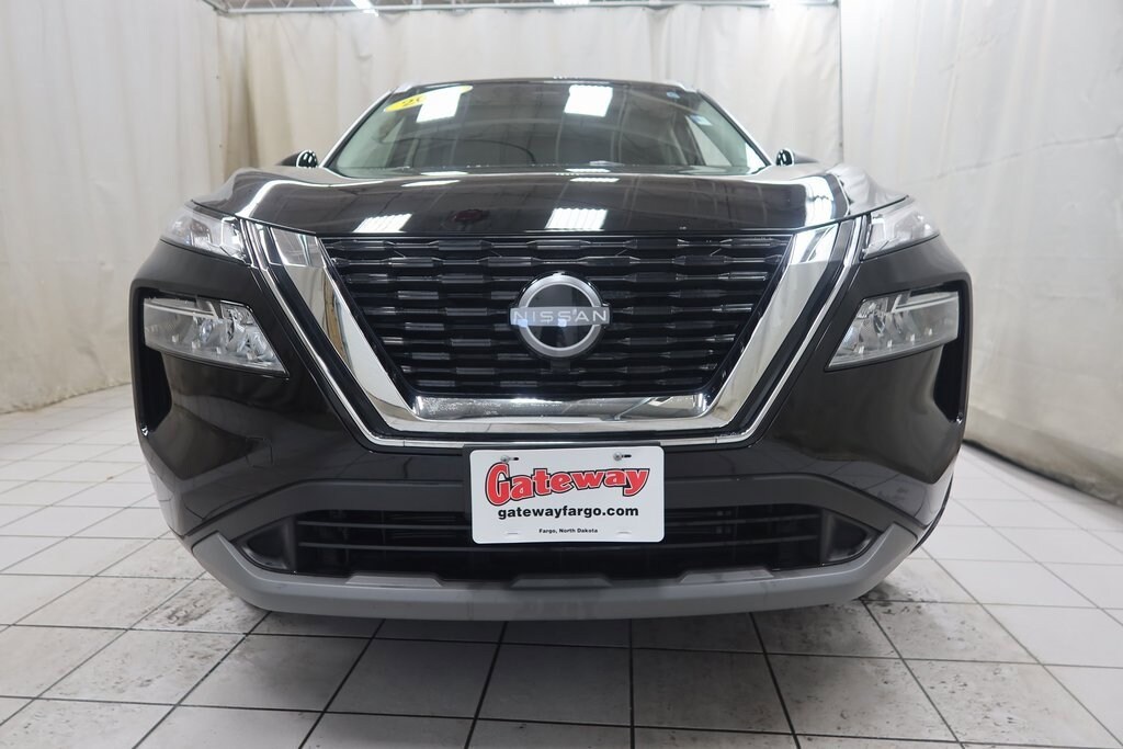 Used 2022 Nissan Rogue SV
