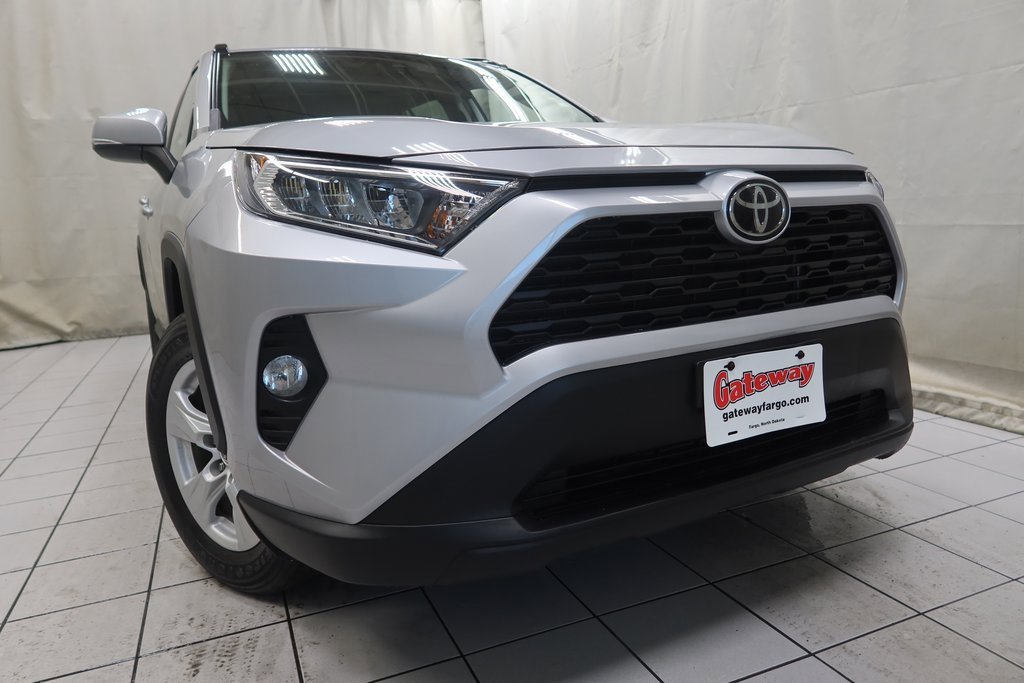 Used 2020 Toyota RAV4 XLE with VIN 2T3P1RFV7LW098169 for sale in Fargo, ND