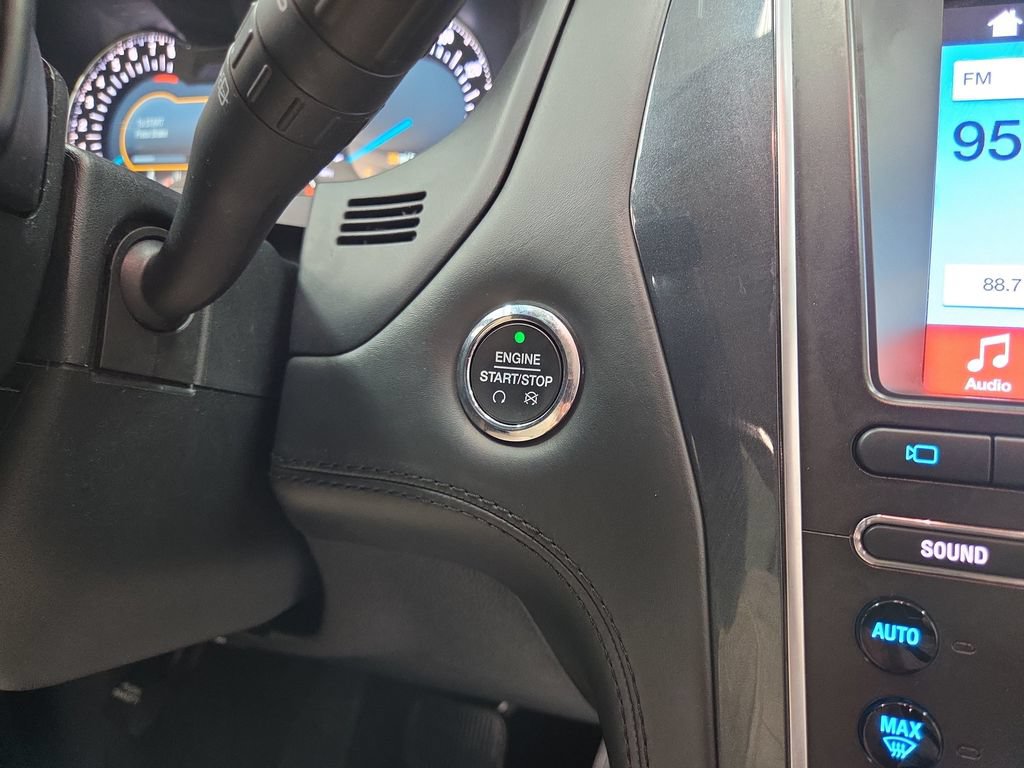 2018 Ford Explorer Platinum - Photo 17