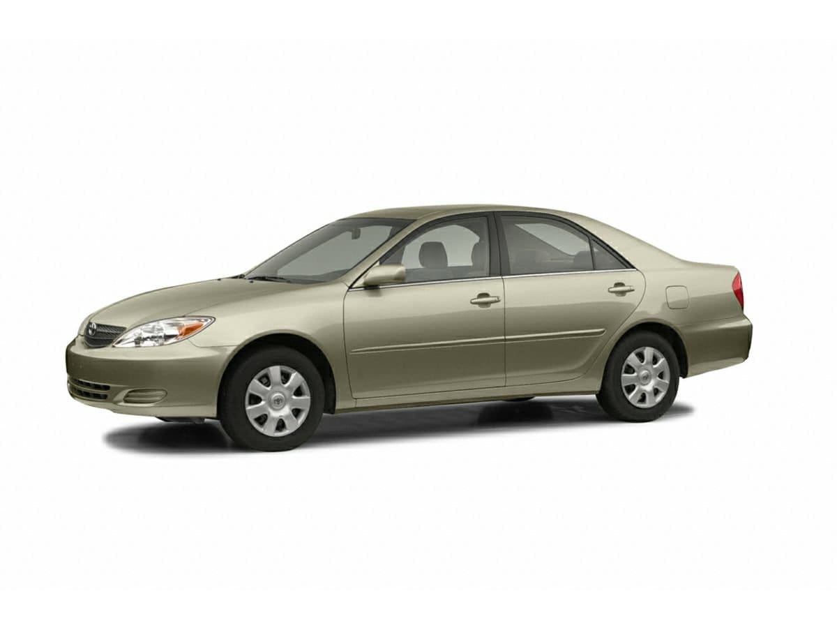 2002 Toyota Camry LE's photo