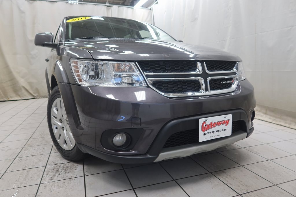 Used 2019 Dodge Journey SE