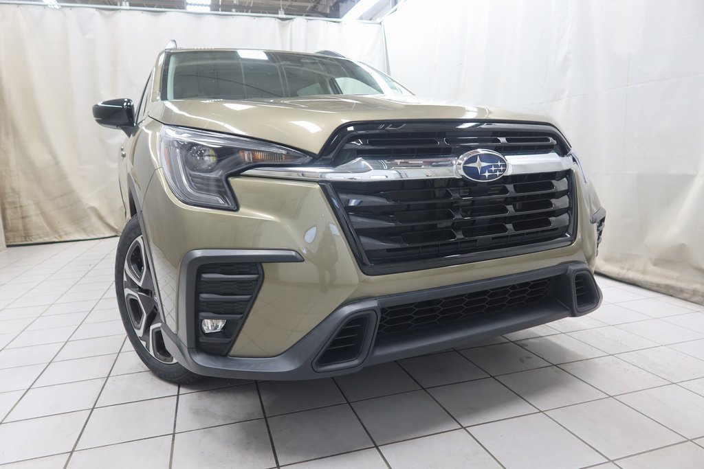 2024 Subaru Ascent Limited photo 2
