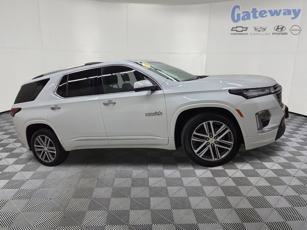 2023 Chevrolet Traverse SUV 